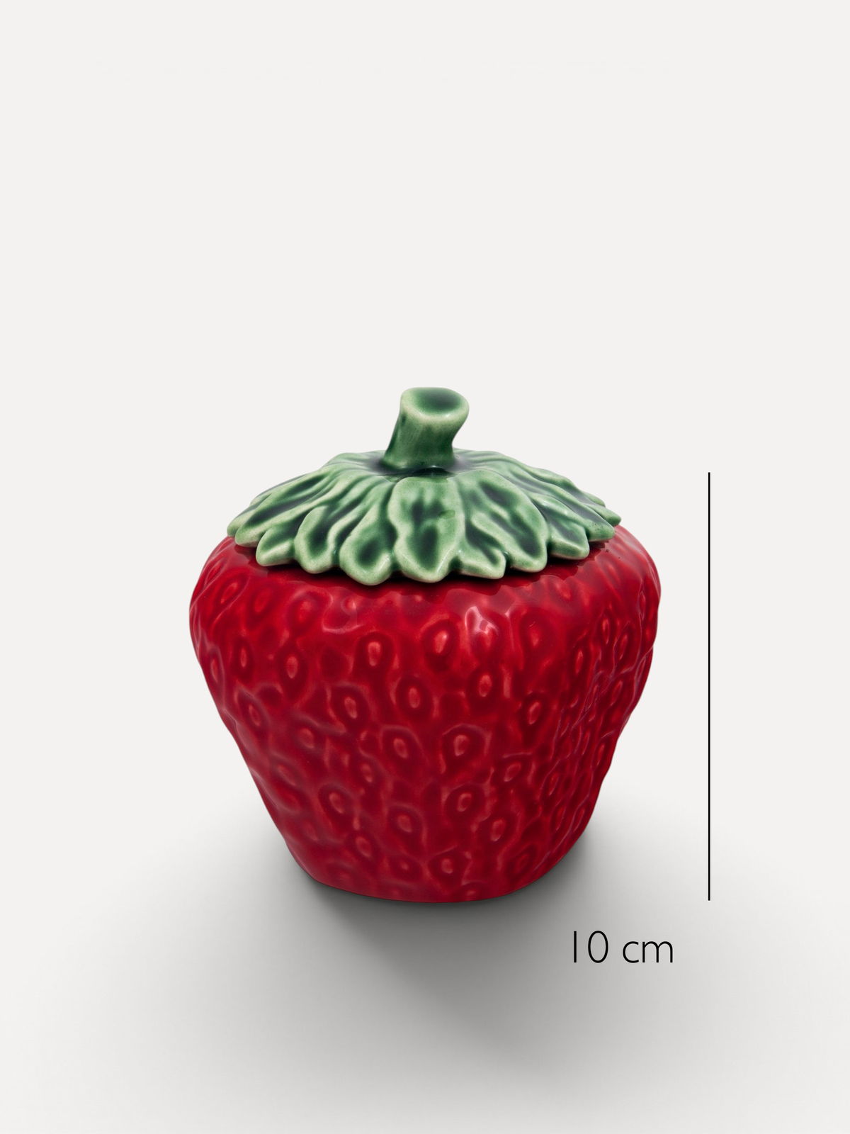 Bordallo Pinheiro strawberry tureen med mål - håndlavet keramik fra Portugal